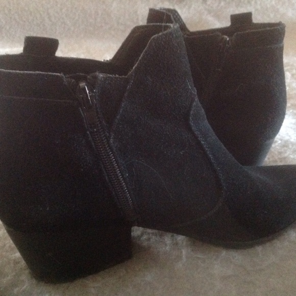 Boots/Booties - Picture 4 of 4